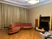 İcarəyə verilir 3 otaqlı 145 m2 yeni tikili 28 May m.