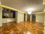 Satılır 4 otaqlı 180 m2 yeni tikili Nizami m.