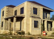 Satılır 5 otaqlı 300 m2 həyət evi Buzovna