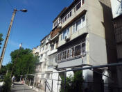 Satılır 3 otaqlı 81 m2 köhnə tikili Rəsulzadə