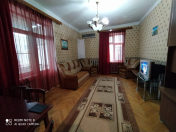 İcarəyə verilir 2 otaqlı 65 m2 köhnə tikili 8 km