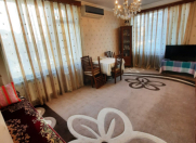 Satılır 2 otaqlı 60 m2 köhnə tikili Bakıxanov