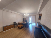 İcarəyə verilir 3 otaqlı 150 m2 ofis Nəsimi r.