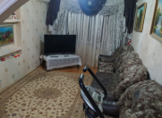 Satılır 3 otaqlı 80 m2 köhnə tikili Xalqlar Dostluğu m.