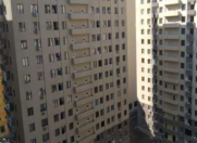 Satılır 1 otaqlı 35 m2 yeni tikili Qara Qarayev m.