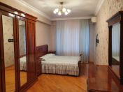 İcarəyə verilir 2 otaqlı 101 m2 yeni tikili 20 yanvar m.