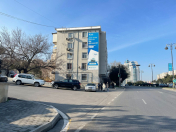 Satılır 1 otaqlı 33 m2 köhnə tikili Hüseyn Cavid parkı
