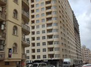 Satılır 3 otaqlı 125 m2 yeni tikili Abşeron r.