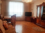 İcarəyə verilir 2 otaqlı 110 m2 yeni tikili Nizami m.