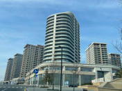 Satılır 2 otaqlı 109 m2 köhnə tikili Ağ şəhər