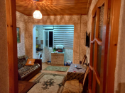 Satılır 2 otaqlı 60 m2 köhnə tikili Köhnə Günəşli