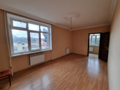 Satılır 1 otaqlı 38 m2 köhnə tikili Bakıxanov