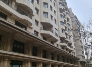 Satılır 3 otaqlı 130 m2 yeni tikili Sahil m.