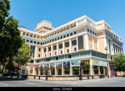 Satılır 3 otaqlı 175 m2 yeni tikili Nizami kinoteatrı