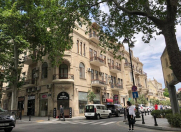 Satılır 4 otaqlı 180 m2 obyekt Sahil m.