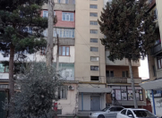 Satılır 1 otaqlı 34 m2 köhnə tikili Xalqlar Dostluğu m.