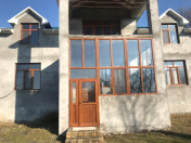 Satılır 7 otaqlı 300 m2 villa Qəbələ