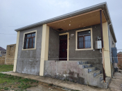 Satılır 3 otaqlı 62 m2 həyət evi Saray