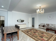 Satılır 4 otaqlı 200 m2 yeni tikili 28 May m.