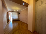 Satılır 4 otaqlı 210 m2 yeni tikili Avropa otel