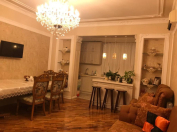 Satılır 3 otaqlı 88 m2 yeni tikili Xalqlar Dostluğu m.