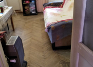 Satılır 2 otaqlı 45 m2 köhnə tikili Moskva univermağı