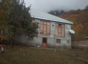 Satılır 5 otaqlı 100 m2 bağ evi Qəbələ