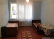 İcarəyə verilir 3 otaqlı 100 m2 köhnə tikili 6 mkr