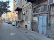 Satılır 4 otaqlı 75 m2 obyekt İçəri Şəhər