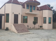 Satılır 4 otaqlı 200 m2 həyət evi Buzovna