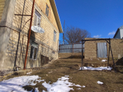 Satılır 4 otaqlı 200 m2 həyət evi Şamaxı