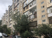 Satılır 3 otaqlı 90 m2 köhnə tikili 9 mkr