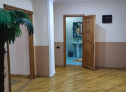 İcarəyə verilir 3 otaqlı 120 m2 yeni tikili Nizami m.