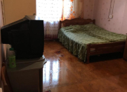 İcarəyə verilir 1 otaqlı 29 m2 köhnə tikili 6 mkr