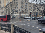 Satılır 2 otaqlı 64 m2 köhnə tikili 28 Mall