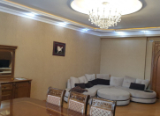 Satılır 4 otaqlı 175 m2 yeni tikili Nəriman Nərimanov m.