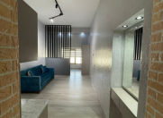 Satılır 1 otaqlı 32 m2 yeni tikili Azərbaycan Dillər Universiteti