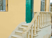 Satılır 7 otaqlı 300 m2 həyət evi Ukrayna dairəsi