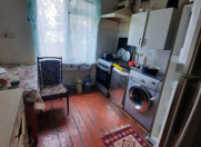 İcarəyə verilir 3 otaqlı 60 m2 köhnə tikili Qara Qarayev m.