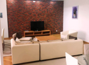 İcarəyə verilir 3 otaqlı 170 m2 yeni tikili ABŞ səfirliyi
