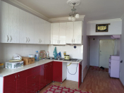 Satılır 2 otaqlı 60 m2 köhnə tikili Binə