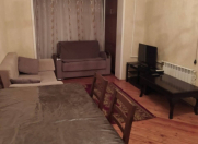 İcarəyə verilir 2 otaqlı 60 m2 köhnə tikili 9 mkr