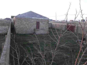 Satılır 3 otaqlı 110 m2 həyət evi Türkan