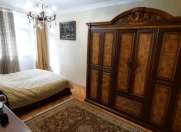 Satılır 4 otaqlı 90 m2 köhnə tikili Sumqayıt