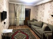 İcarəyə verilir 2 otaqlı 60 m2 köhnə tikili 28 May m.