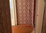 Satılır 1 otaqlı 27 m2 köhnə tikili 28 Mall