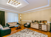 İcarəyə verilir 3 otaqlı 140 m2 yeni tikili Sahil m.