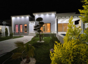 Satılır 4 otaqlı 160 m2 bağ evi Şüvəlan Park ticarət mərkəzi