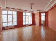 Satılır 3 otaqlı 175 m2 yeni tikili Heydər Əliyev Mərkəzi