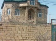 Satılır 8 otaqlı 550 m2 həyət evi Sulutəpə